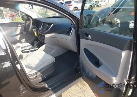 2018 Hyundai Tucson Sel z USA, uszkodzony, nr VIN KM8J3CA49JU669548